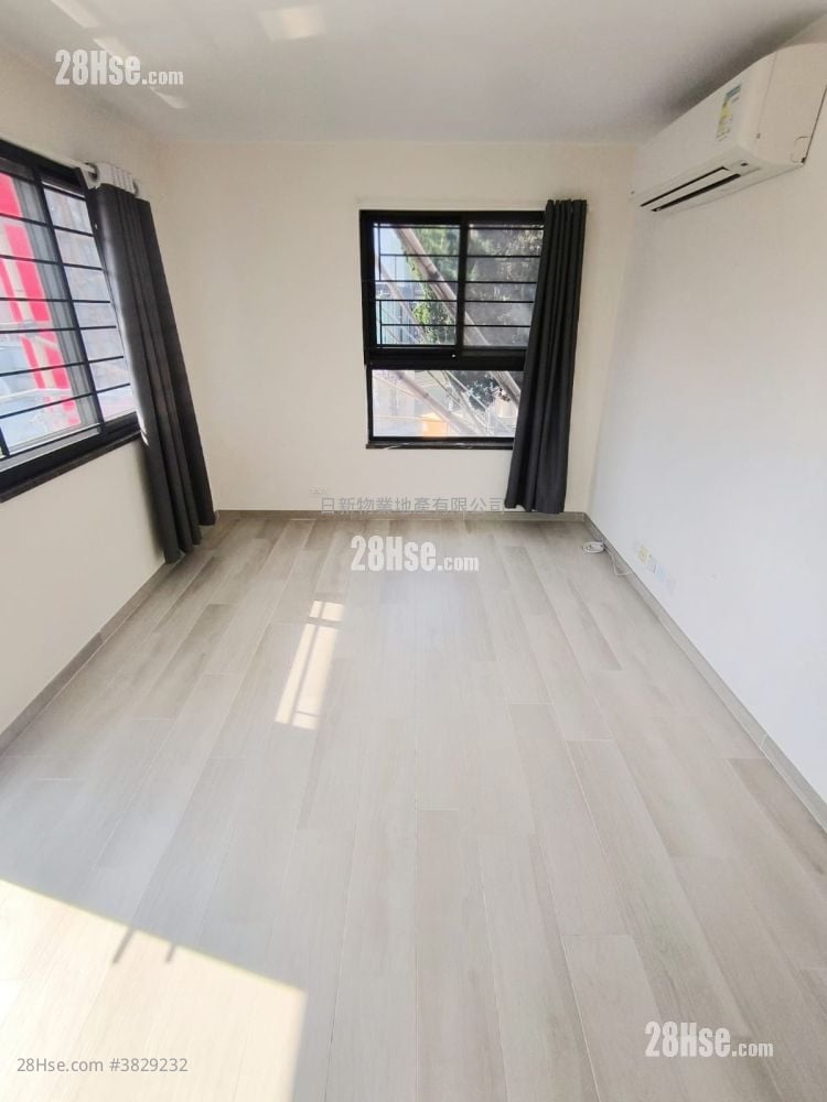 村屋 租盤 2 房 , 1 浴室 700 平方呎