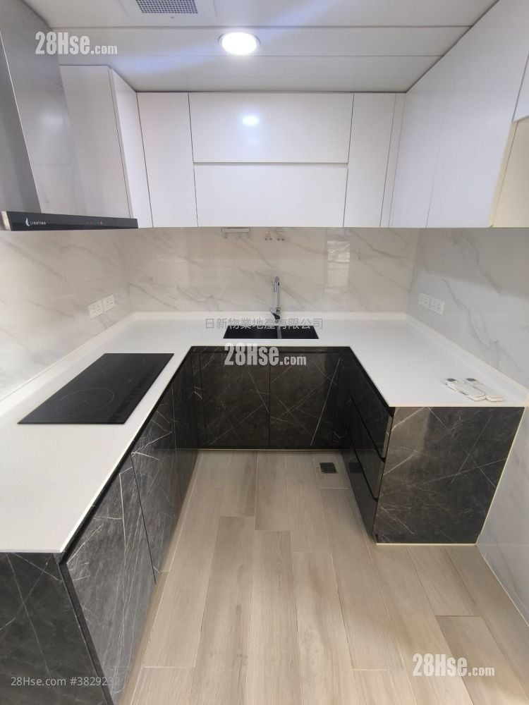 村屋 租盤 2 房 , 1 浴室 700 平方呎