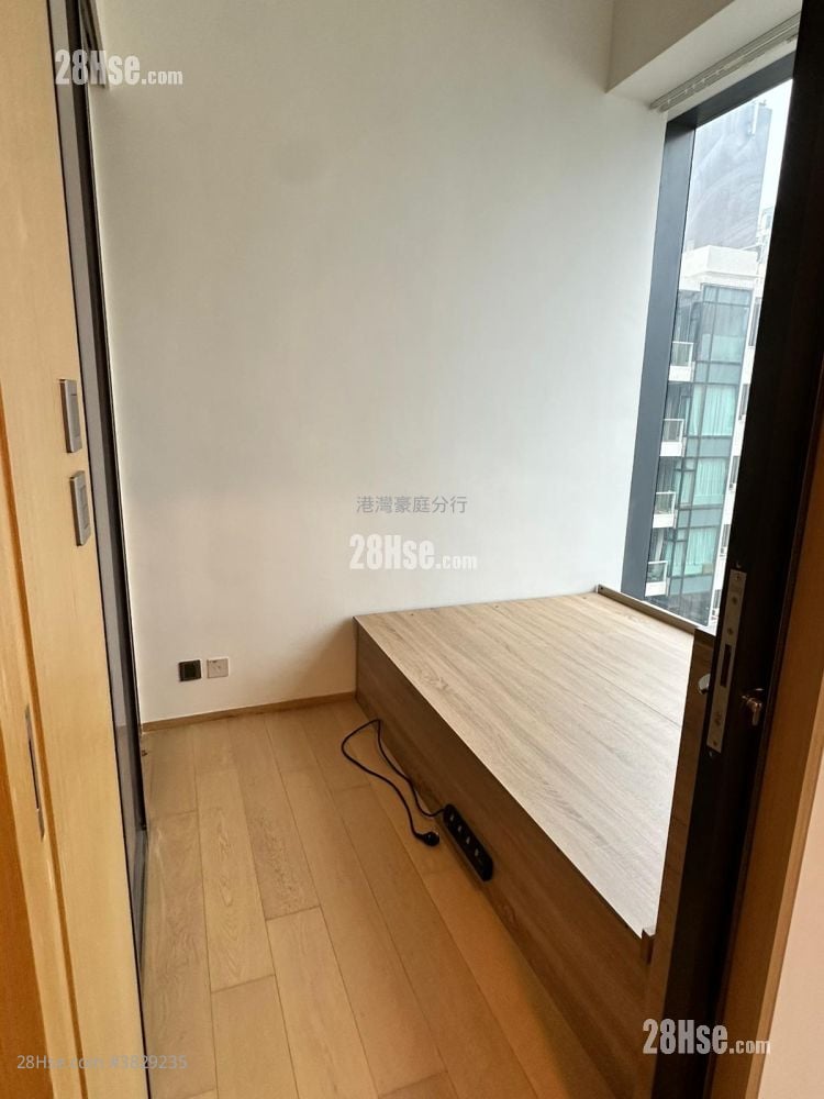 利奧坊曉岸 售盤 1 房 , 1 浴室 256 平方呎