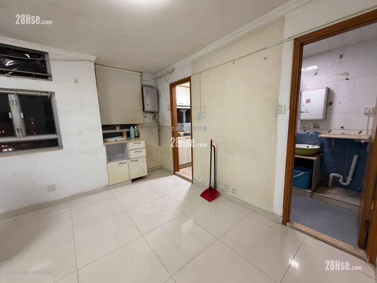 明雅苑 售盘 2 房 351 平方尺