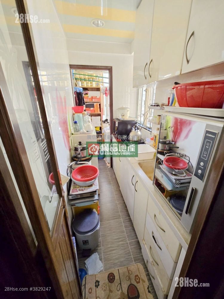 富昌大厦 售盘 2 房 , 1 浴室 360 平方尺