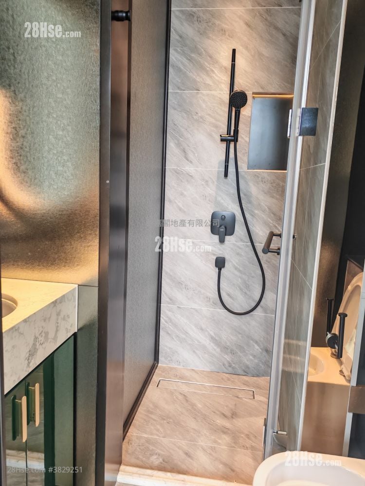 Belgravia Place Rental 269 ft²