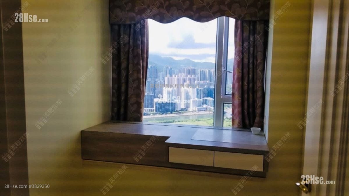 致蓝天 售盘 4 房 930 平方尺