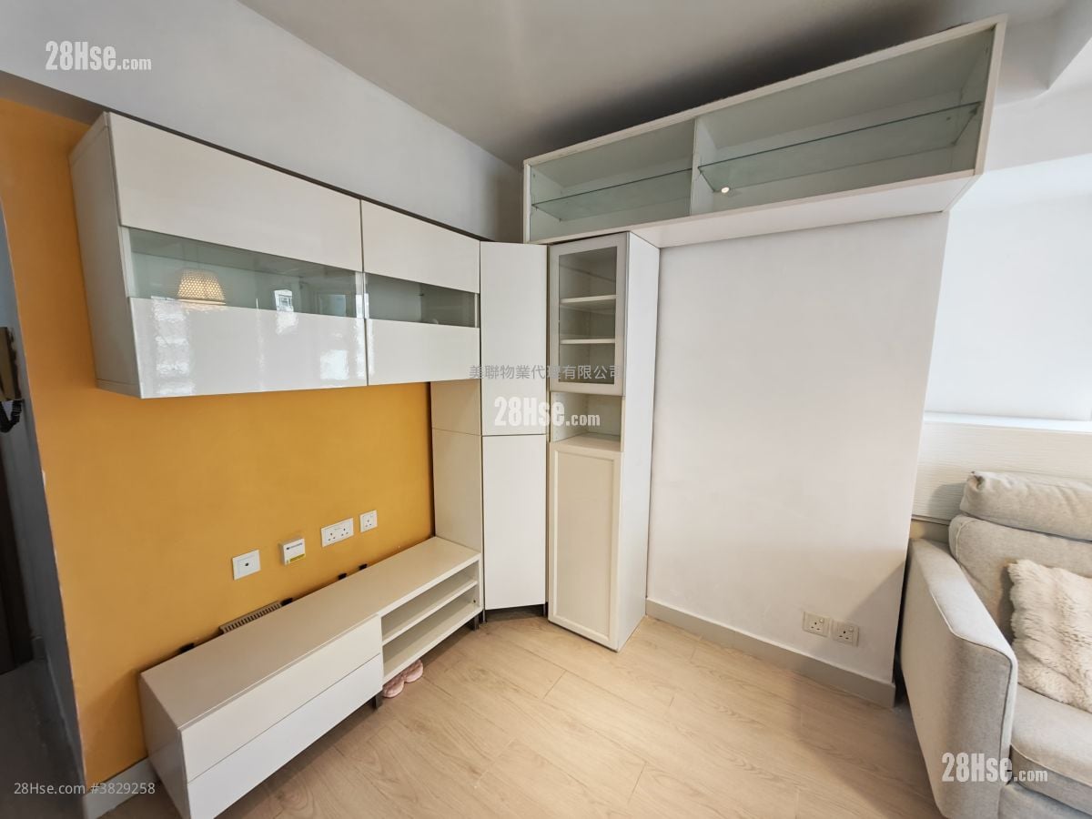 Lucky Plaza Sell 1 Bedroom 326 ft²