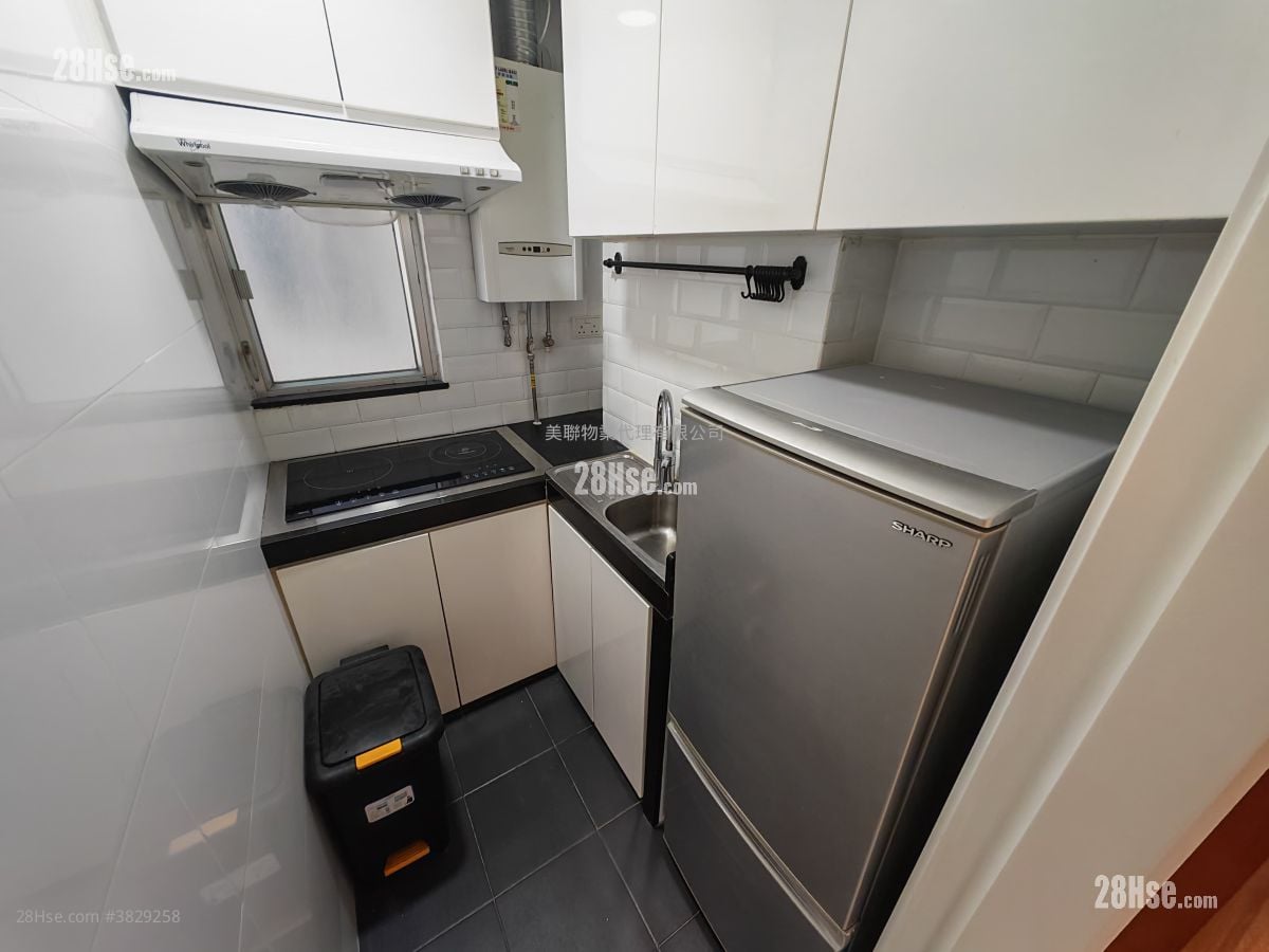 Lucky Plaza Sell 1 Bedroom 326 ft²