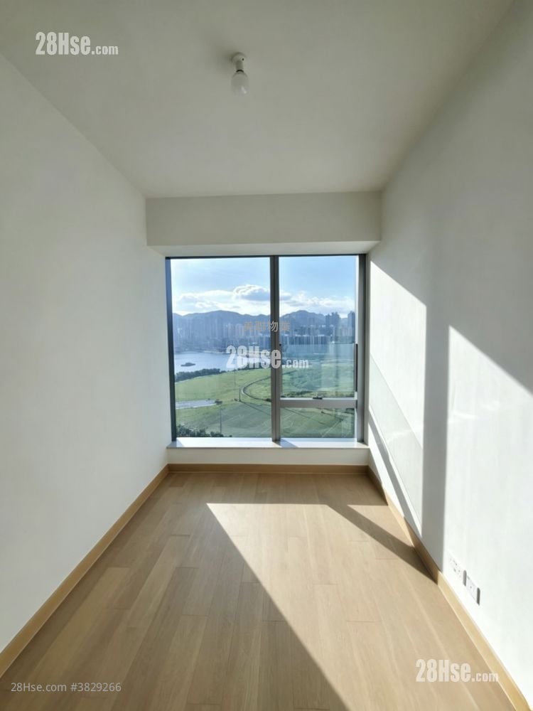 Malibu Sell 1 Bedroom 369 ft²