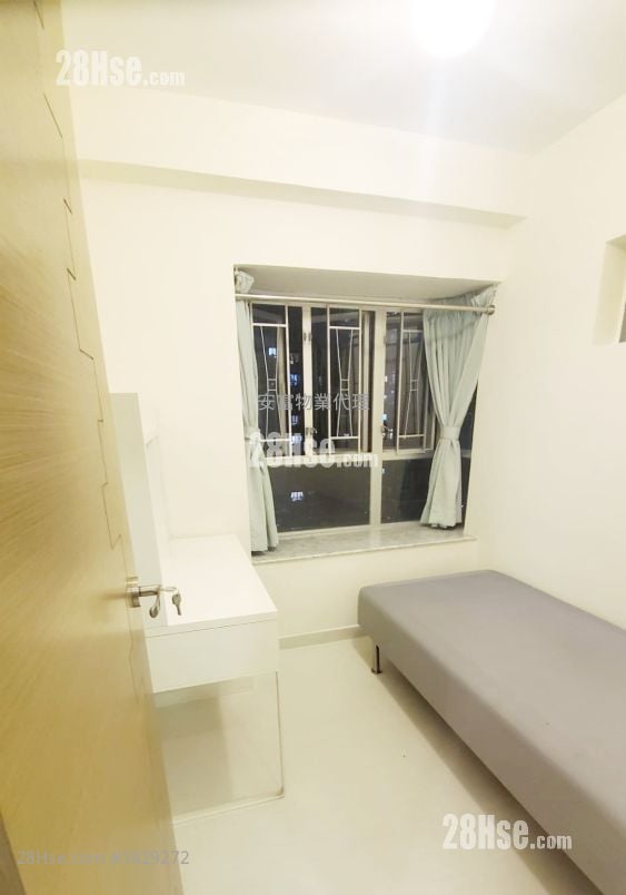 太湖花园 租盘 2 房 , 1 浴室 400 平方尺