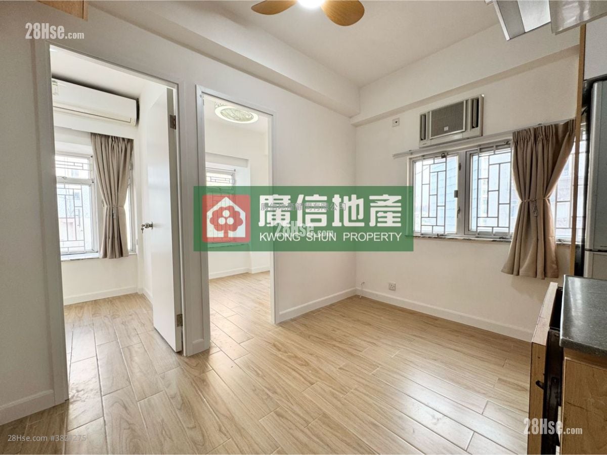 鴻威大廈 售盤 2 房 , 1 浴室 306 平方呎