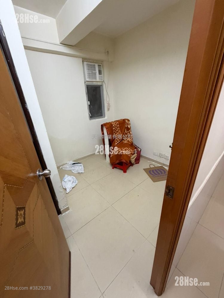 I-Feng Mansions Rental Studio , 1 Bathroom 150 ft²