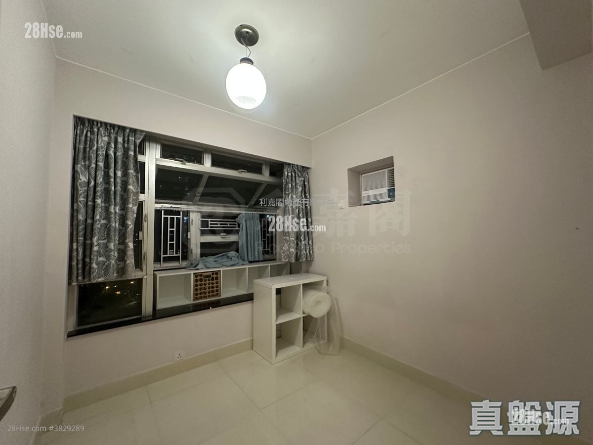 嘉湖山庄 售盘 3 房 , 2 浴室 630 平方尺