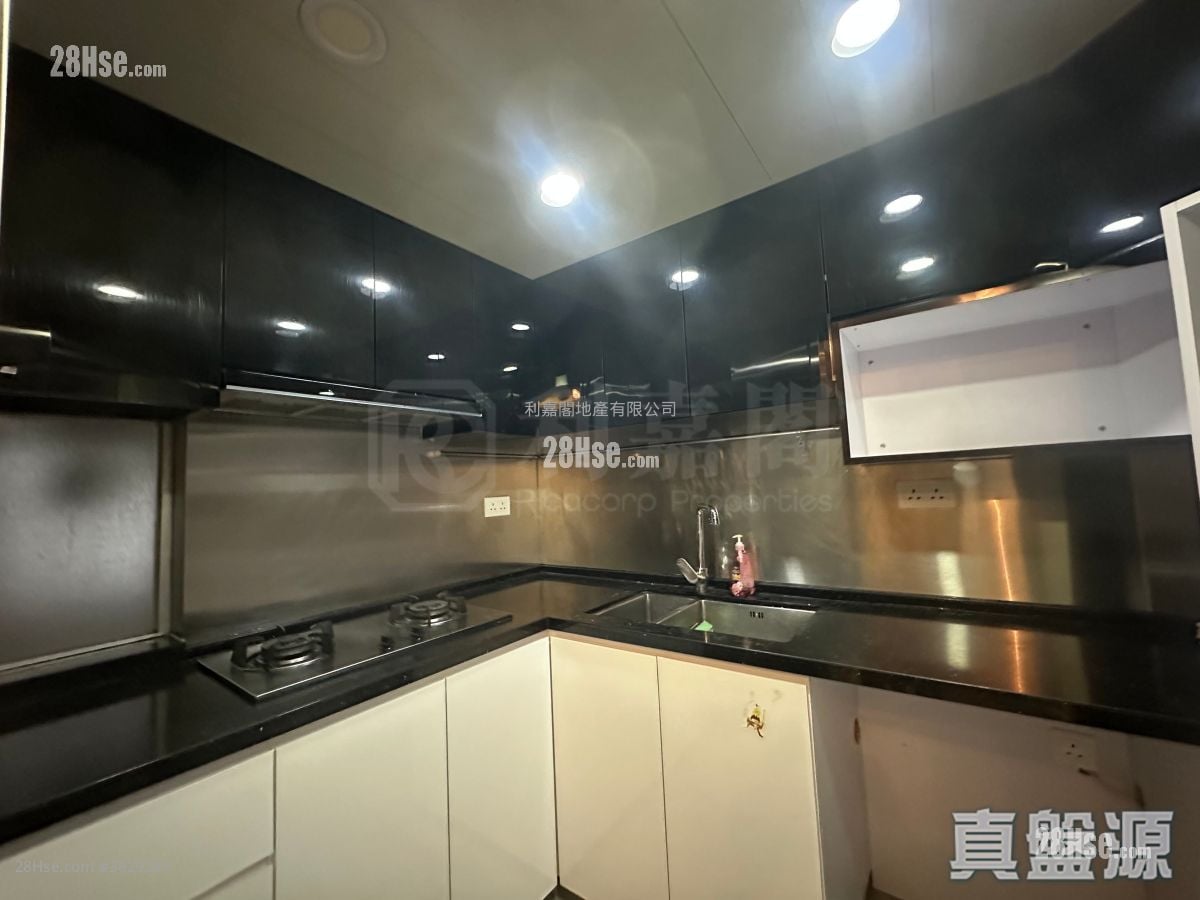 嘉湖山庄 售盘 3 房 , 2 浴室 630 平方尺