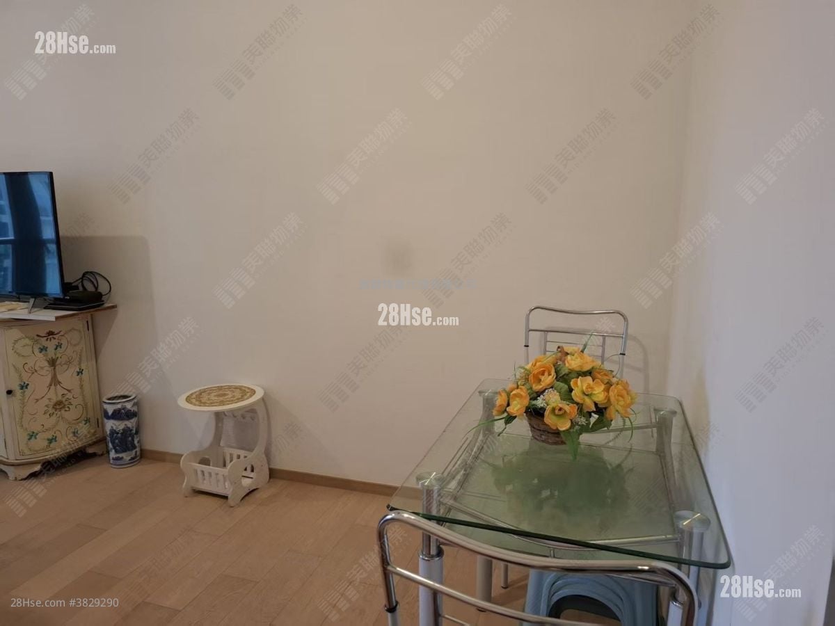 Lp6 Sell 2 Bedrooms , 1 Bathroom 522 ft²