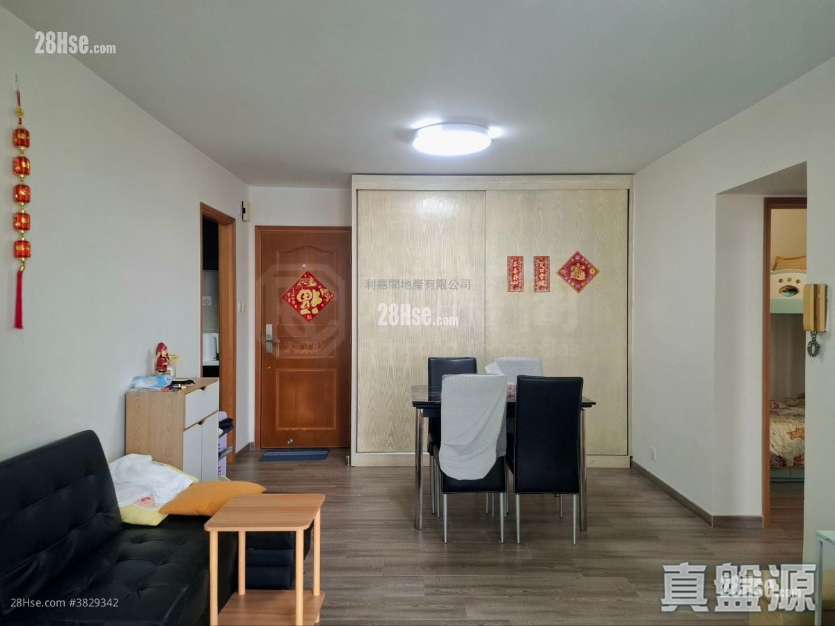 裕東苑 售盤 2 房 , 1 浴室 601 平方呎