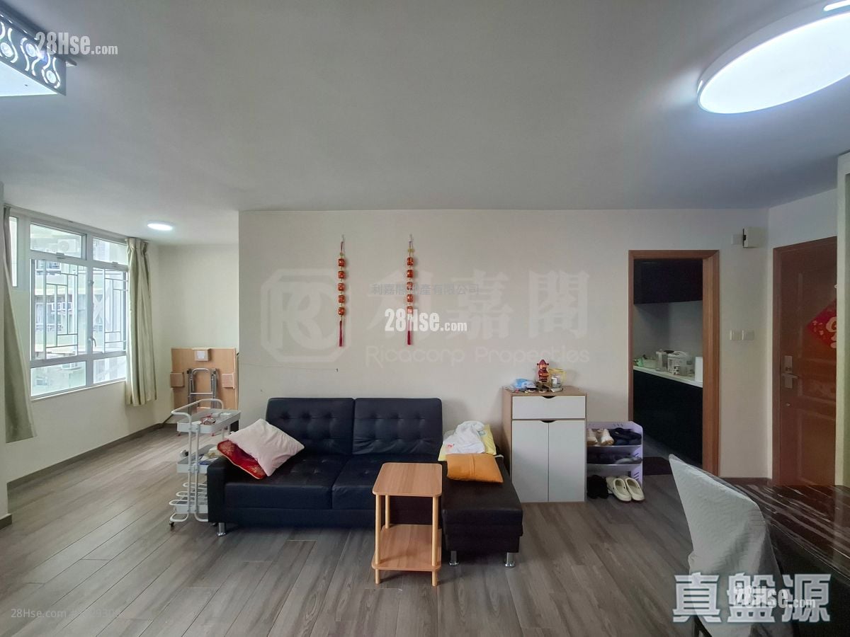 裕東苑 售盤 2 房 , 1 浴室 601 平方呎