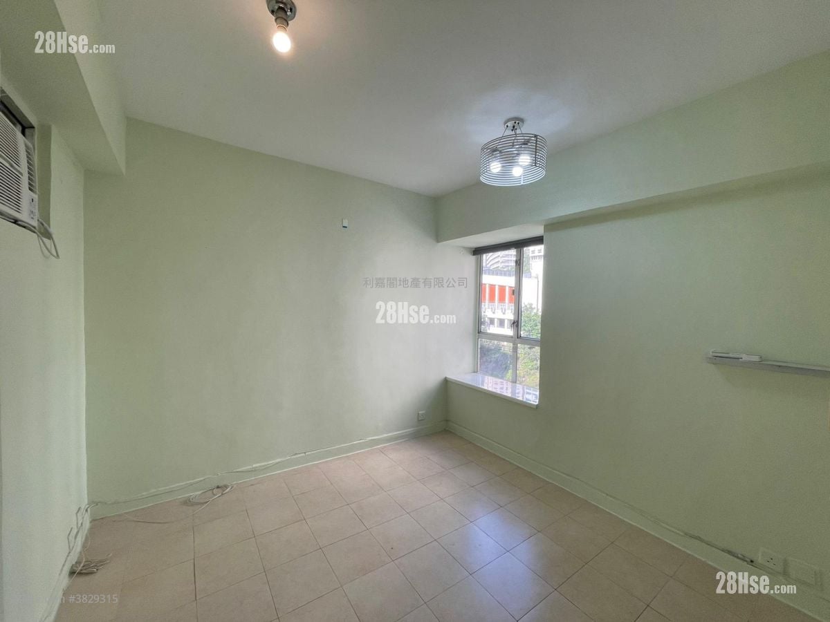 金山閣 售盤 1 浴室 180 平方呎