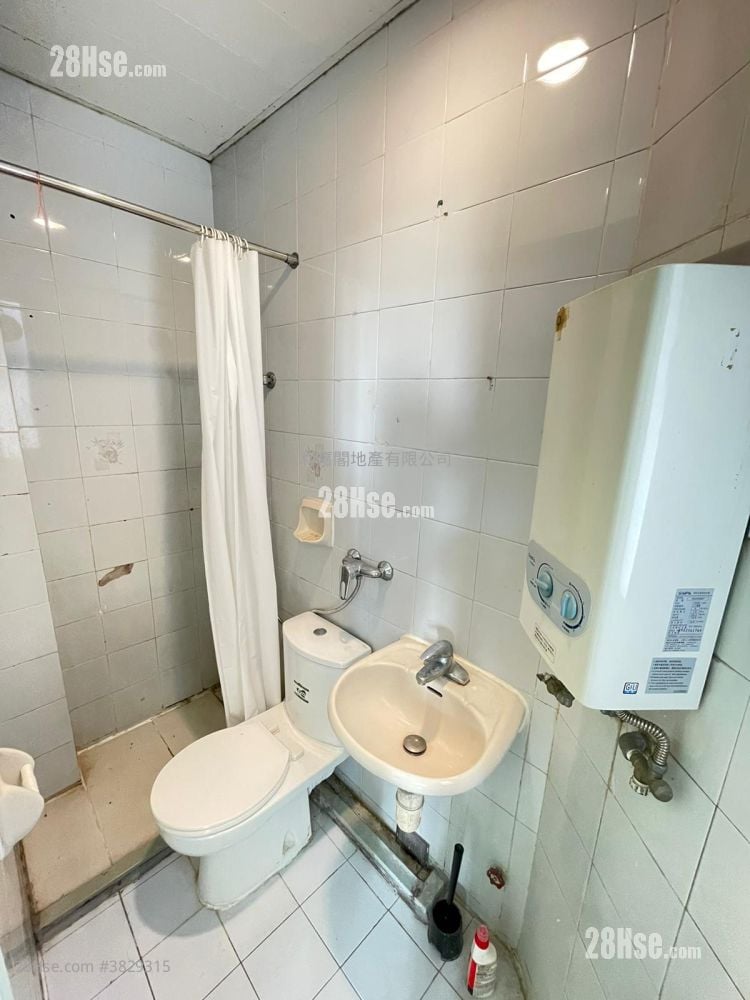 金山閣 售盤 1 浴室 180 平方呎