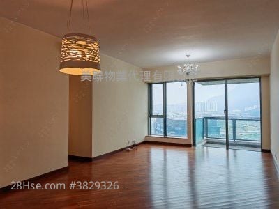 御龍山 售盤 4 房 , 2 浴室 1,444 平方呎