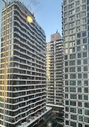 The Haddon Sell 1 Bedroom 314 ft²