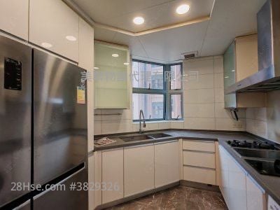 御龍山 售盤 4 房 , 2 浴室 1,444 平方呎