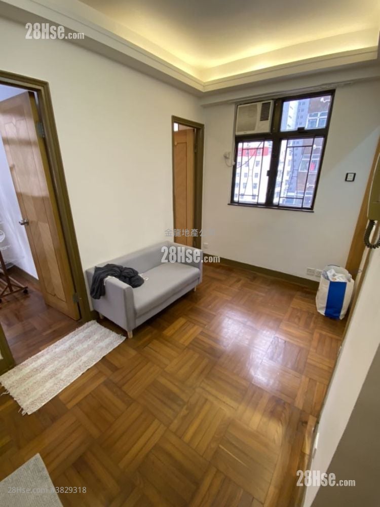 單幢樓房 售盤 2 房 , 1 浴室 271 平方呎