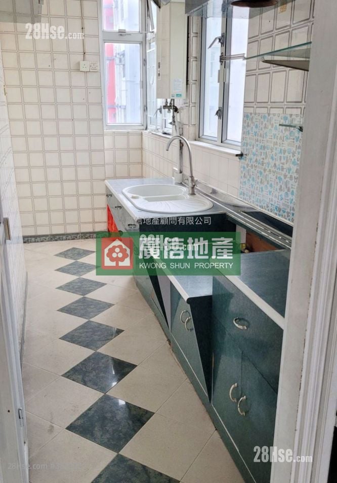 永泰大廈 售盤 2 房 , 1 浴室 367 平方呎