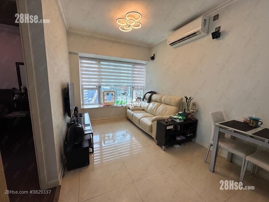 Banyan Garden Sell 2 Bedrooms , 1 Bathroom 455 ft²