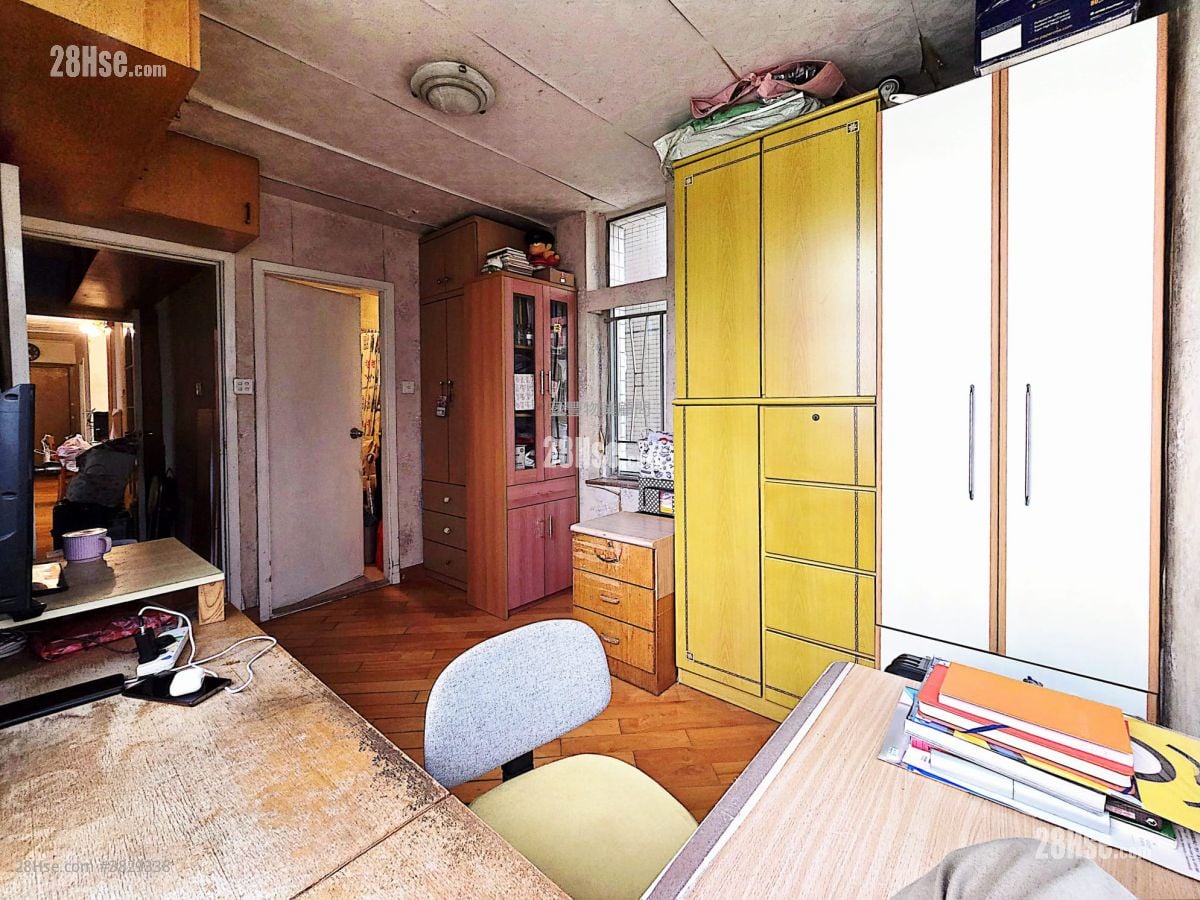 海峯园 售盘 3 房 , 2 浴室 837 平方尺