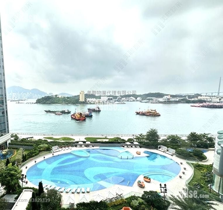 維港滙 售盤 3 房 795 平方呎