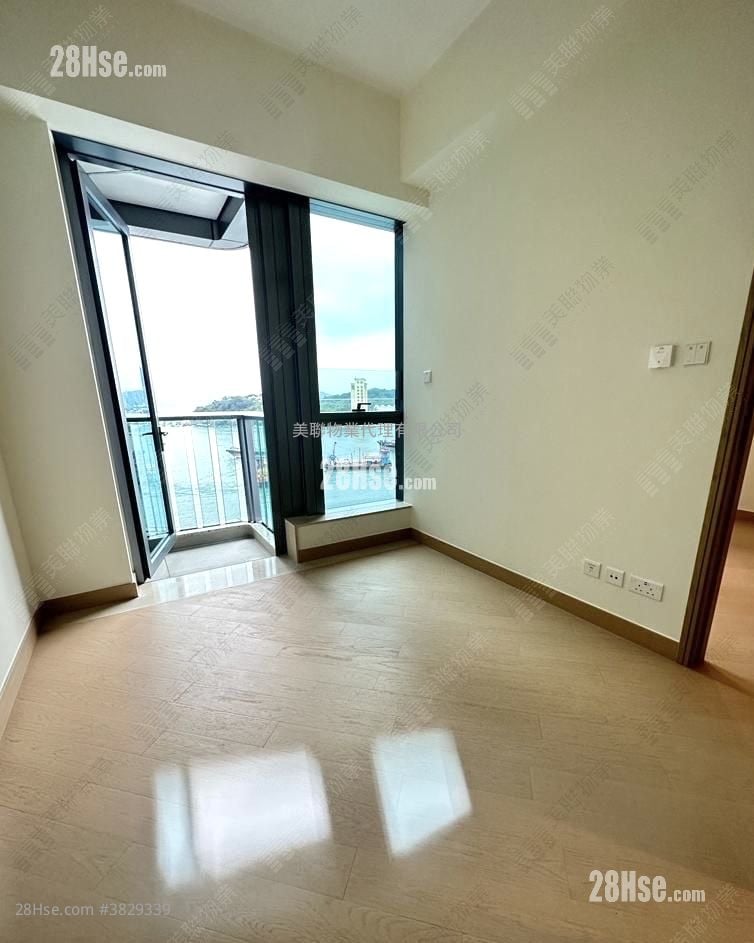 維港滙 售盤 3 房 795 平方呎