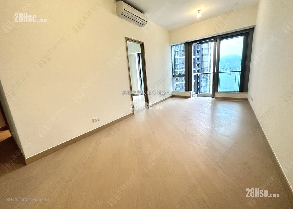 維港滙 售盤 3 房 795 平方呎