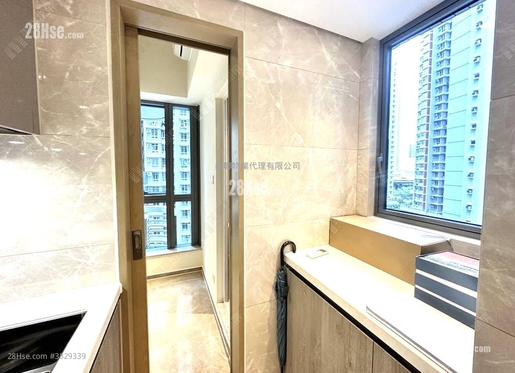 維港滙 售盤 3 房 795 平方呎