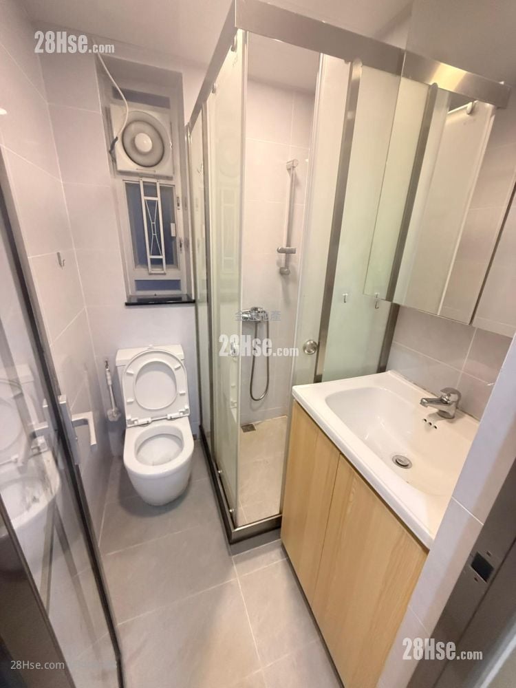 安和大廈 租盤 3 房 , 1 浴室 490 平方呎