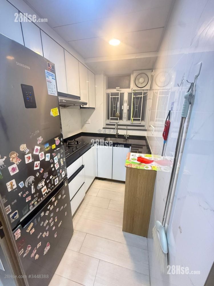 安和大廈 租盤 3 房 , 1 浴室 490 平方呎