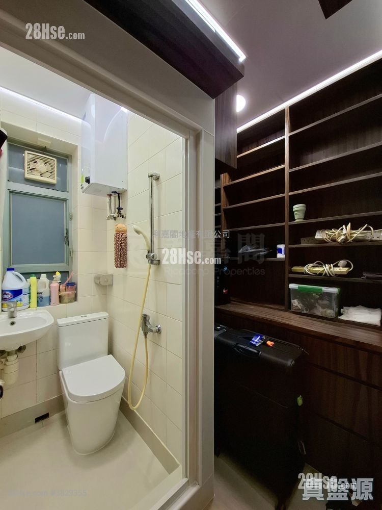 海堤灣畔 售盤 3 房 , 2 浴室 845 平方呎