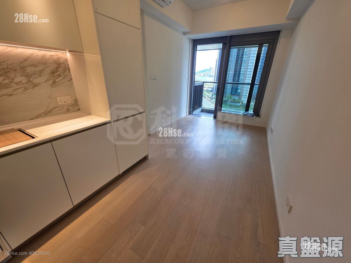 Double Coast Rental 441 ft²