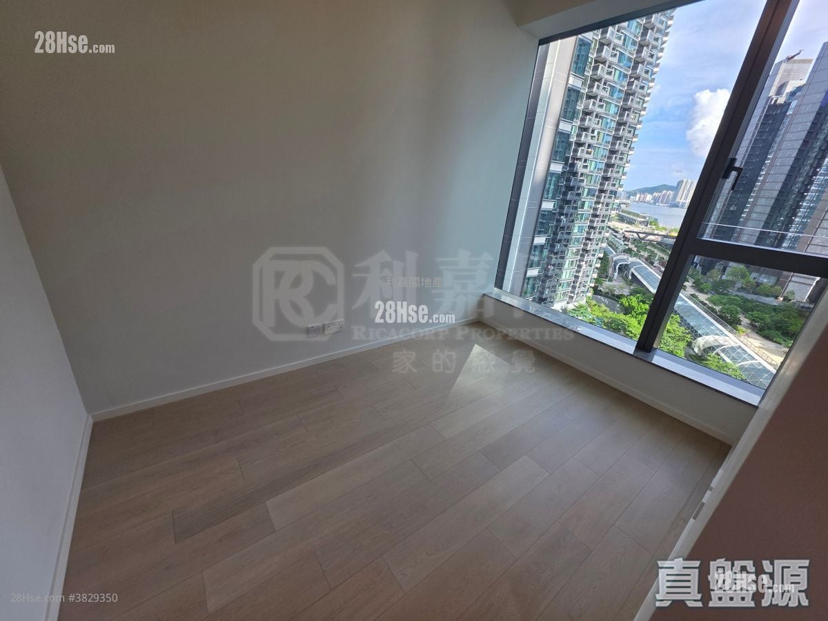 Double Coast Rental 441 ft²