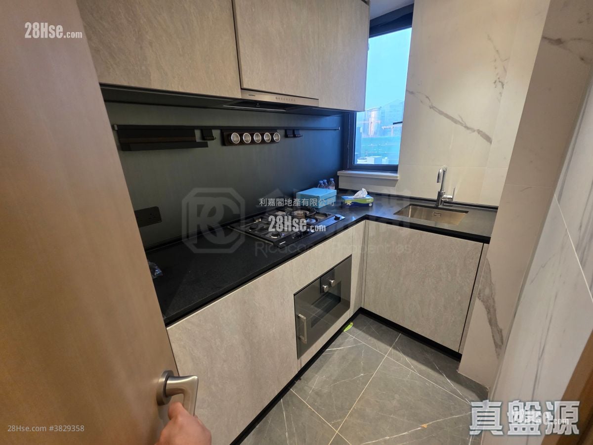 維港1號 售盤 3 房 598 平方呎