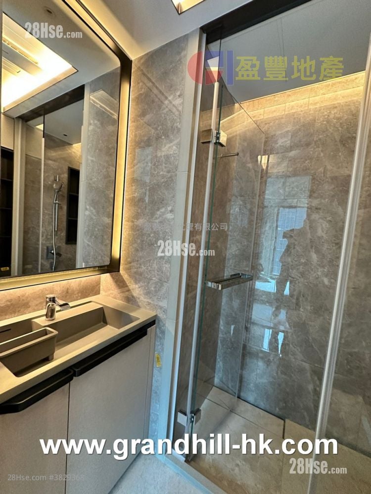 天璽天 租盤 1 房 , 1 浴室 297 平方呎