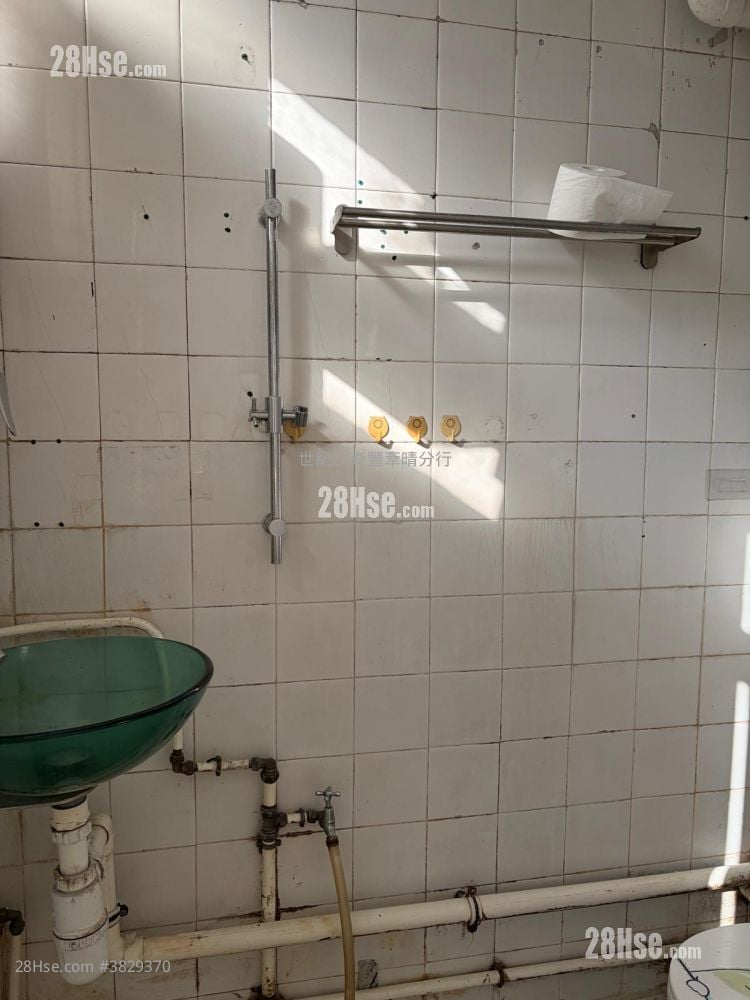 祥华邨 售盘 2 房 , 1 浴室 423 平方尺