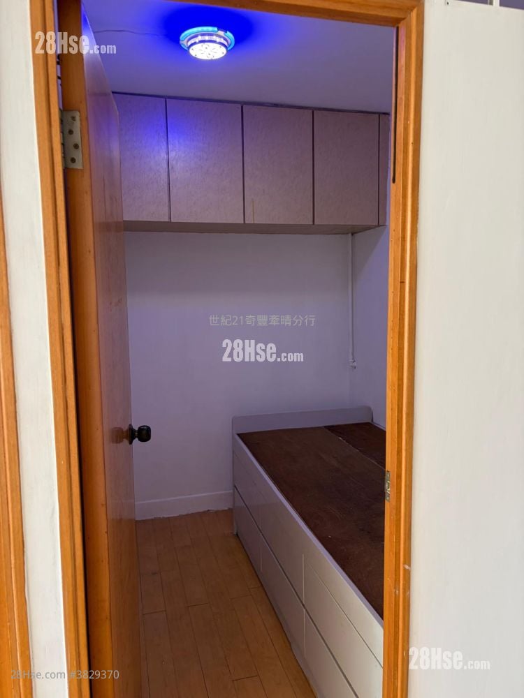 祥华邨 售盘 2 房 , 1 浴室 423 平方尺