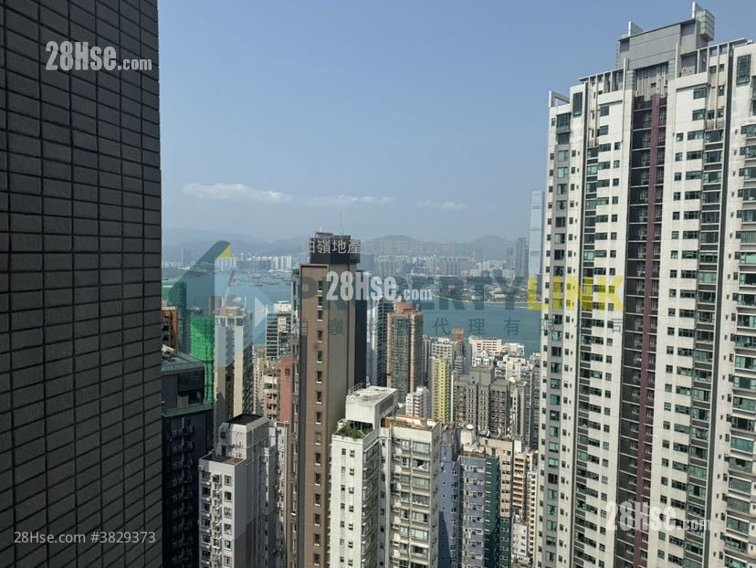 Panorama Gardens Sell 2 Bedrooms , 1 Bathroom 592 ft²