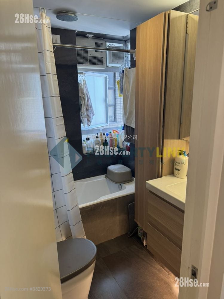 Panorama Gardens Sell 2 Bedrooms , 1 Bathroom 592 ft²