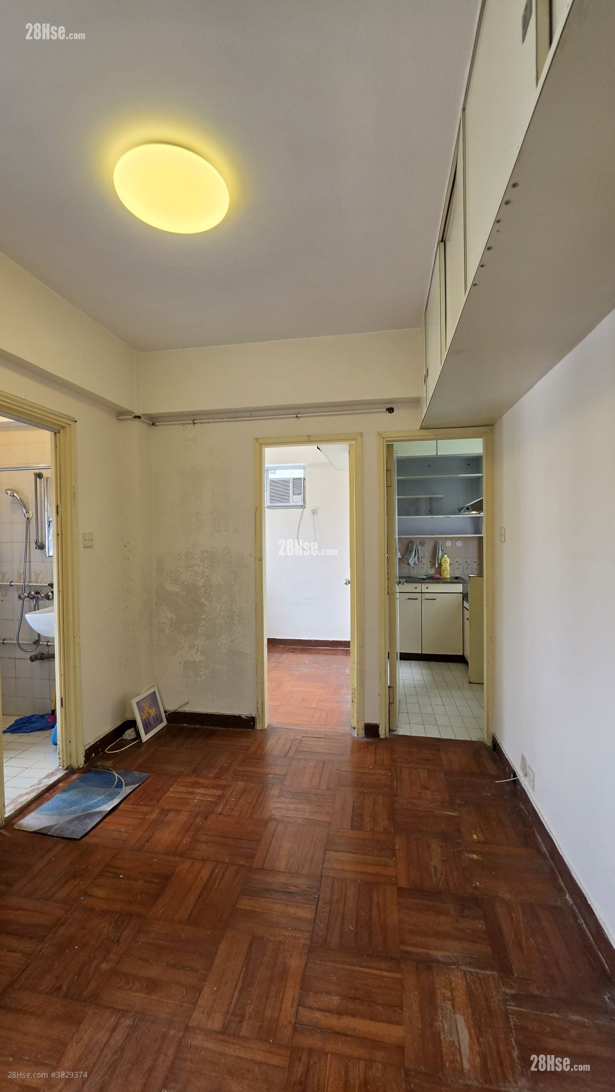 寶華大廈 租盤 1 房 , 1 浴室 215 平方呎