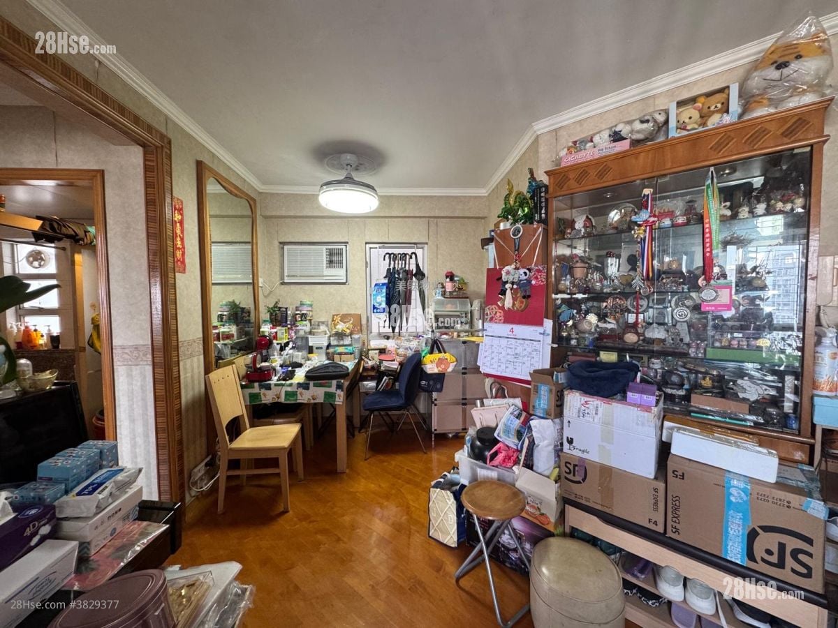 嘉湖山莊 售盤 3 房 , 1 浴室 547 平方呎