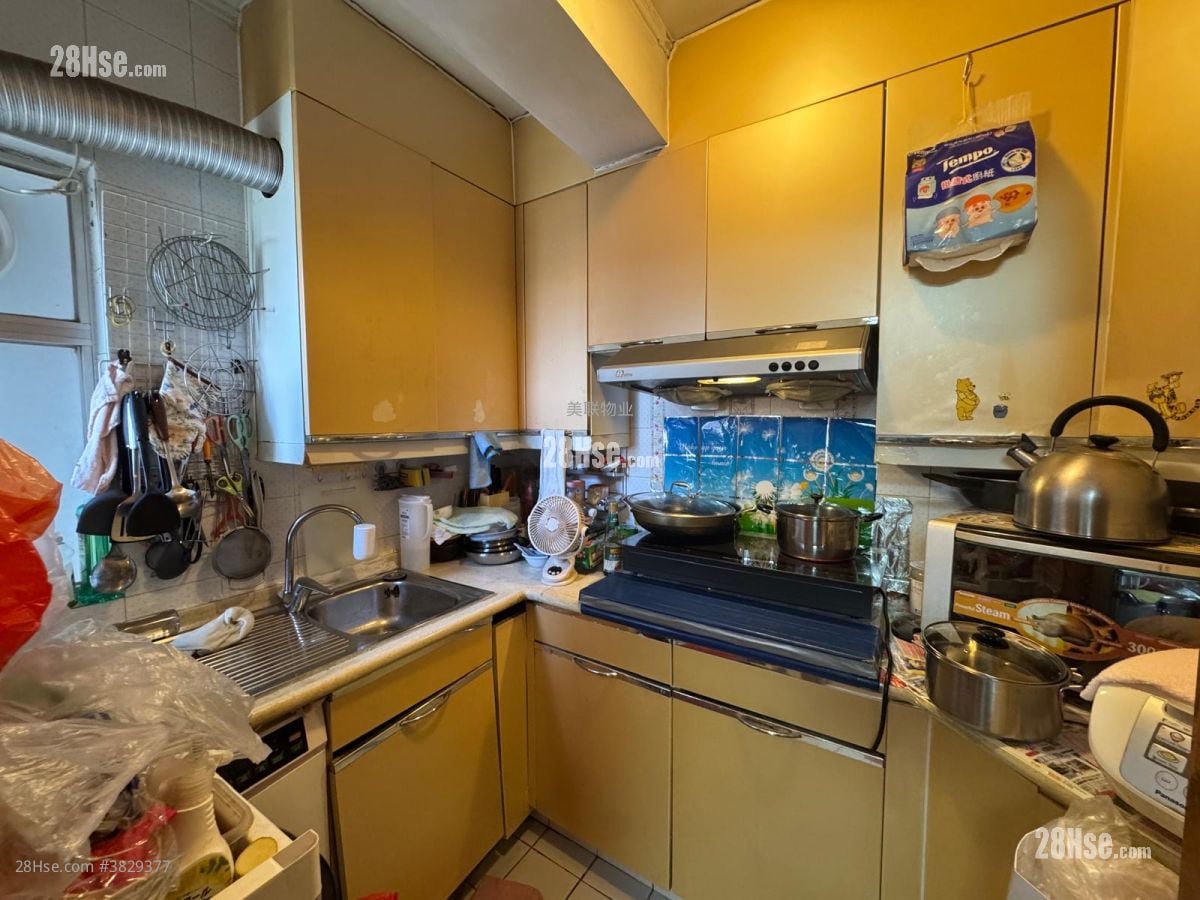 嘉湖山莊 售盤 3 房 , 1 浴室 547 平方呎