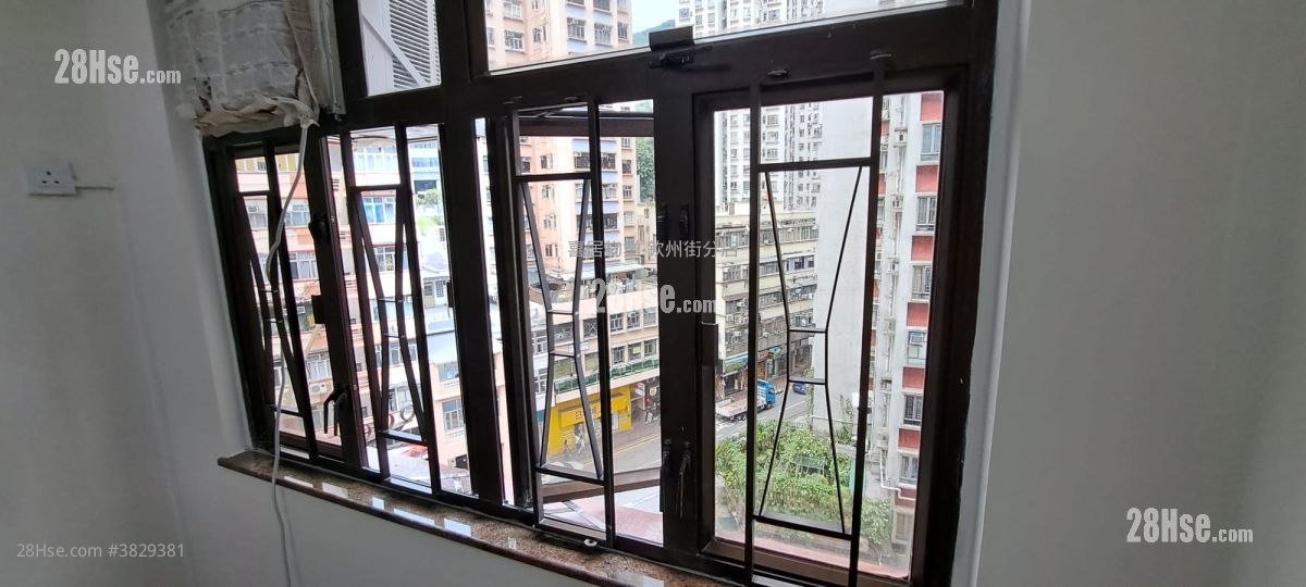 靄華大廈 售盤 2 房 , 1 浴室 321 平方呎