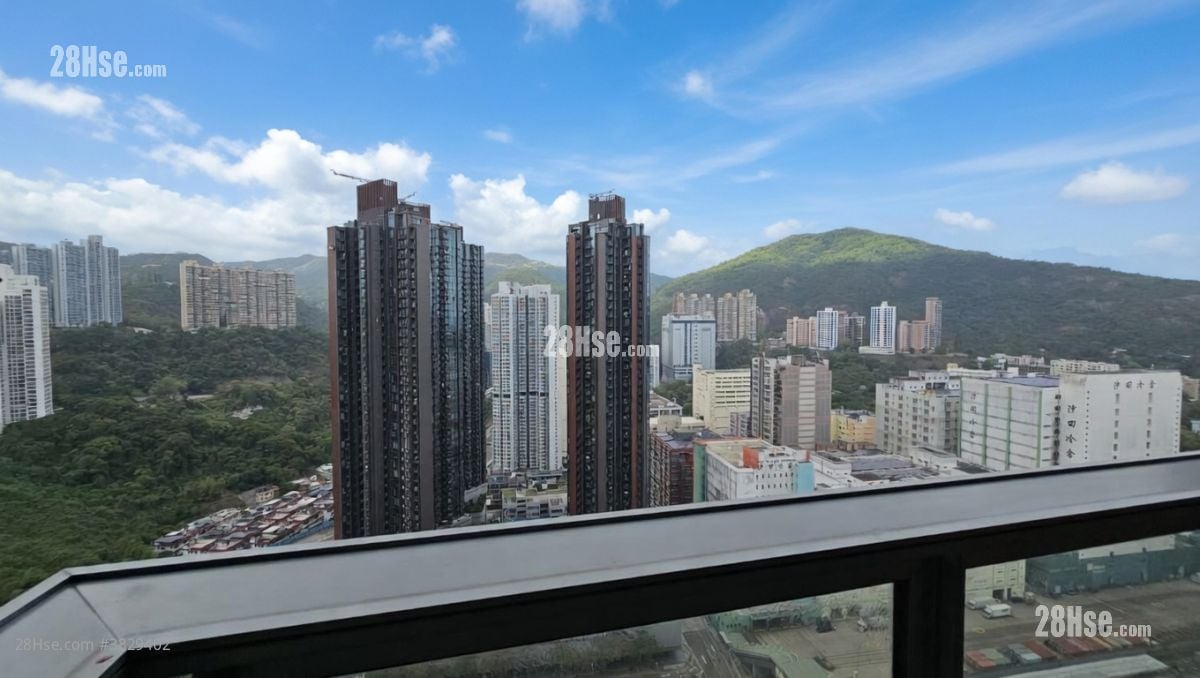 The Palazzo Sell 3 Bedrooms , 2 Bathrooms 707 ft²