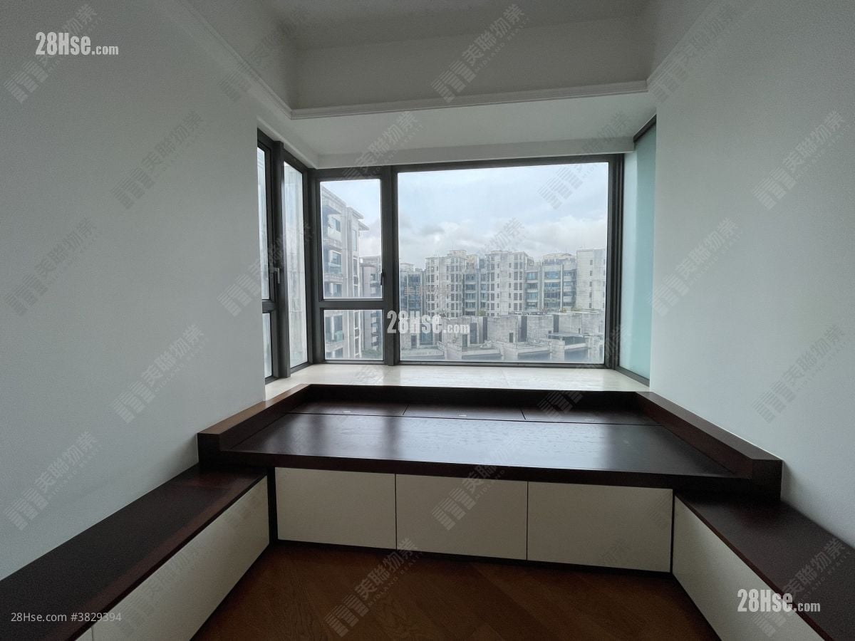 bedroom 2: Providence Peak Sell 4 Bedrooms , 4 Bathrooms 1,559 ft²