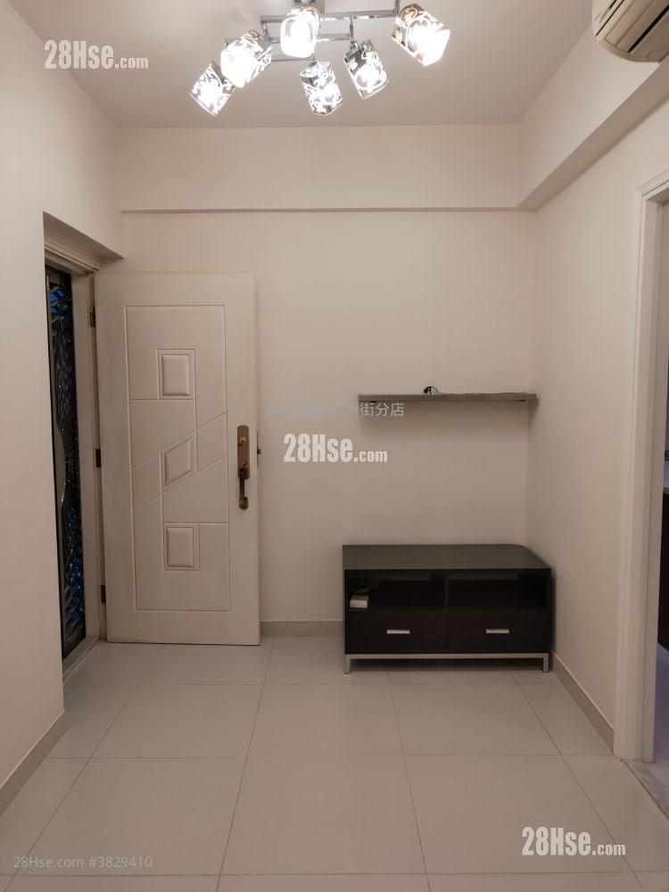 Golden Jade Heights Sell 1 Bathroom 285 ft²