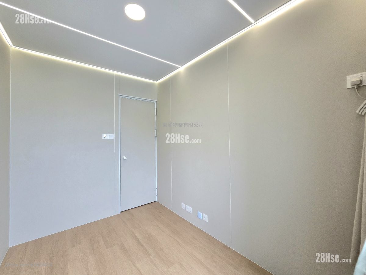 海堤灣畔 售盤 4 房 , 3 浴室 845 平方呎